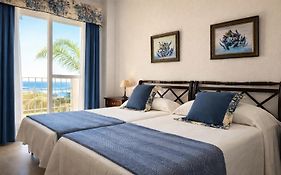 Lyrioshomes Precioso Apartamento Puerto de Estepona